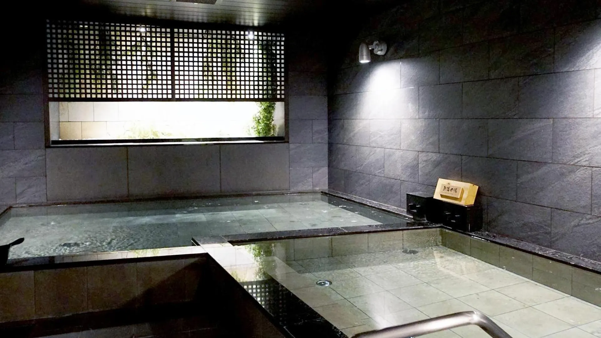 Hotel Sui Kobe Sannomiya By Abest