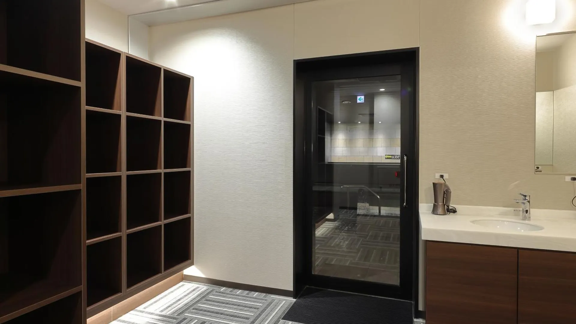 Hotel Sui Kobe Sannomiya By Abest