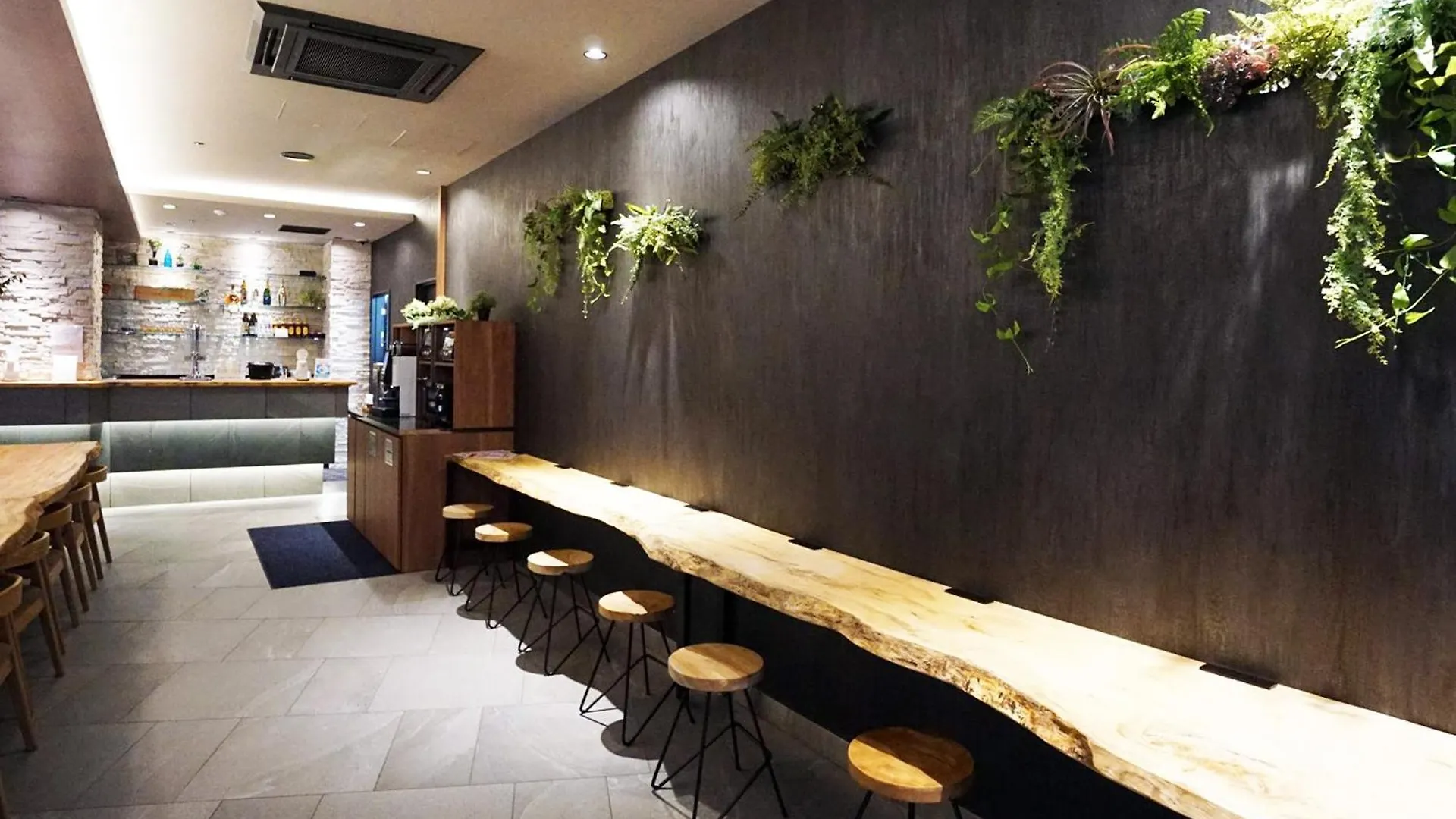 ***  Hotel Sui Kobe Sannomiya By Abest Japan